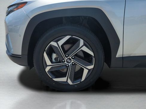 Used 2024 Hyundai Tucson Limited AWD/4WD image 29