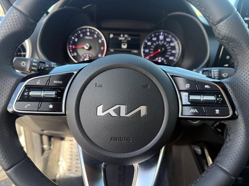 Certified 2024 Kia Forte GT-Line image 12