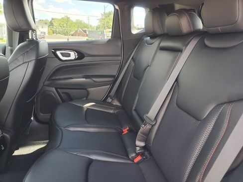 New 2026 Jeep Compass Trailhawk AWD/4WD image 25
