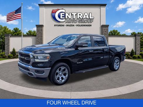 Used 2019 RAM 1500 Big Horn AWD/4WD image 3