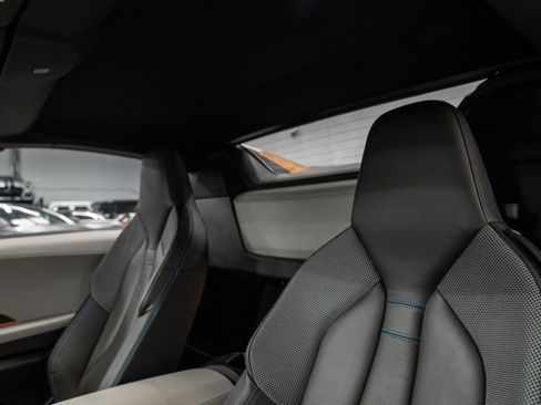 Used 2019 BMW i8 Roadster AWD/4WD image 14