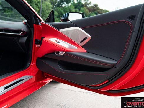 Used 2023 Chevrolet Corvette Stingray Preferred Cpe w/ Z51 Performance Package RWD image 28