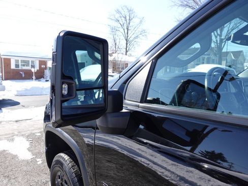 Used 2023 Chevrolet Silverado 2500 LT w/ True North Edition AWD/4WD image 15