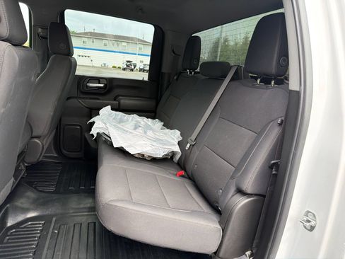 Used 2024 Chevrolet Silverado 2500 W/T AWD/4WD image 23