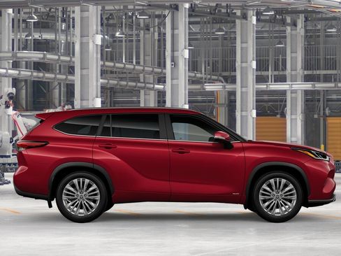 New 2026 Toyota Highlander Platinum image 12