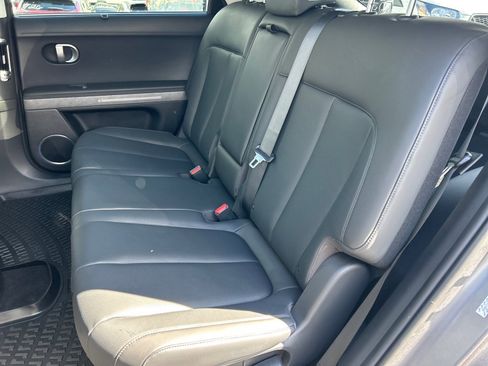 Used 2022 Hyundai Ioniq 5 Limited image 12