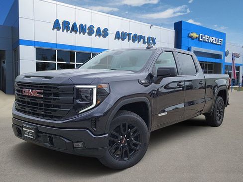 New 2025 GMC Sierra 1500 Elevation image 1