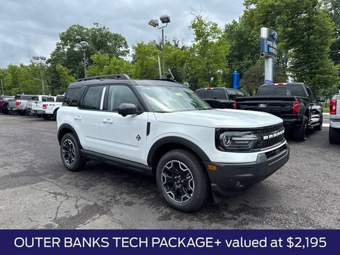 New 2026 Ford Bronco Sport Outer Banks w/ Outer Banks Tech Package+ AWD/4WD image 2