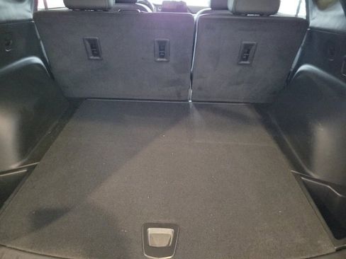 Used 2023 Chevrolet Blazer LT image 29