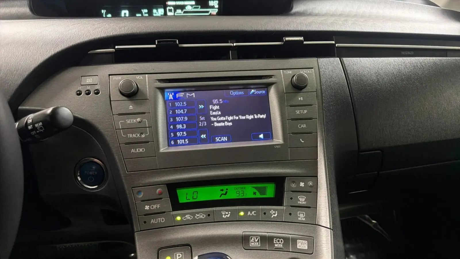Used 2015 Toyota Prius Two FWD image 13