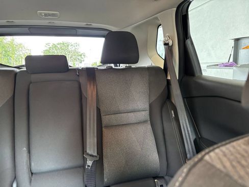 Used 2025 Nissan Rogue SV FWD image 38