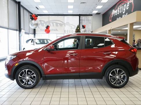 Used 2022 Buick Encore GX Select image 4