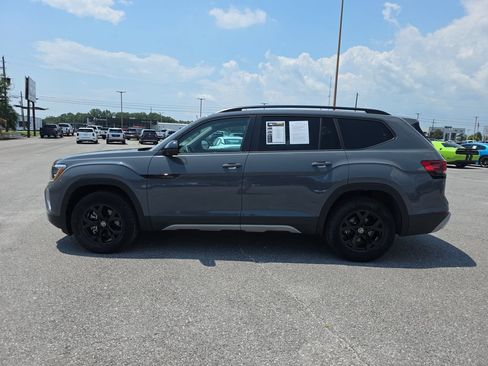 Used 2026 Volkswagen Atlas Peak Edition AWD/4WD image 5
