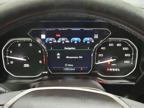 Used 2021 GMC Sierra 2500 Denali w/ Denali Ultimate Package AWD/4WD image 11