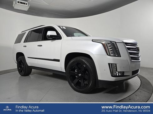 Used 2018 Cadillac Escalade Platinum AWD/4WD image 1