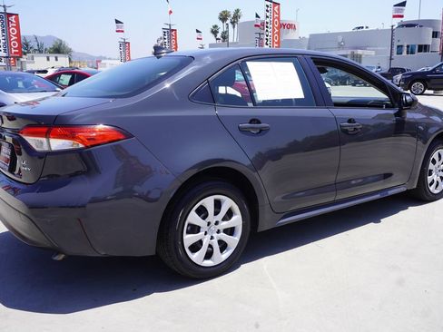 Certified 2025 Toyota Corolla LE FWD image 7