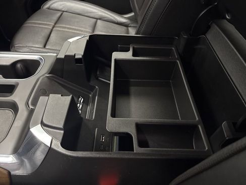 Used 2024 Chevrolet Silverado 1500 High Country w/ Technology Package image 20