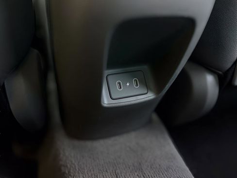 Used 2024 Hyundai Elantra SE image 21