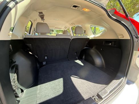 Used 2015 Honda CR-V LX image 27