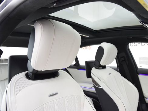 Used 2025 Mercedes-Benz S 63 AMG S image 18