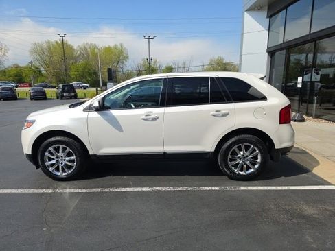 Used 2013 Ford Edge SEL FWD image 21