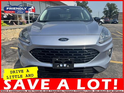 Used 2022 Ford Escape SEL w/ SEL Stealth AWD Package image 8