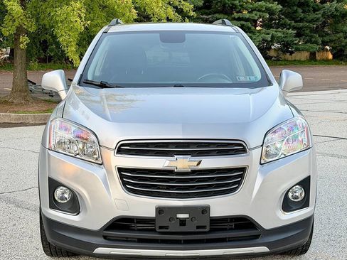 Used 2016 Chevrolet Trax LTZ AWD/4WD image 16