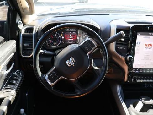 Used 2022 RAM 3500 Laramie image 13