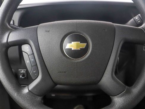 Used 2020 Chevrolet Express 3500 LT w/ LT Preferred Equipment Group image 21
