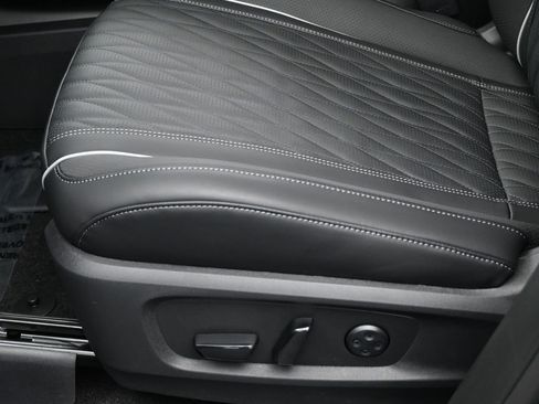 New 2026 INFINITI QX60 Autograph AWD/4WD image 17