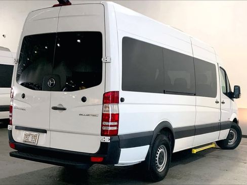 Used 2016 Mercedes-Benz Sprinter 2500 image 11