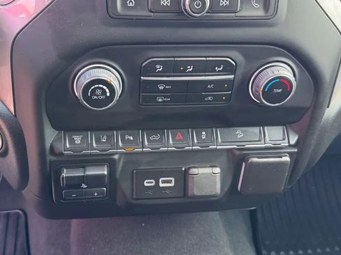 Used 2024 Chevrolet Silverado 2500 Custom w/ Custom Value Package image 13