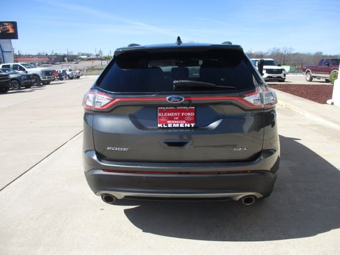 Used 2018 Ford Edge SEL w/ Equipment Group 201A image 7