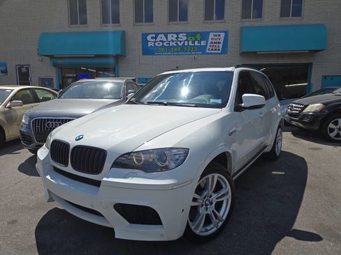 Used 2011 BMW X5 M image 2