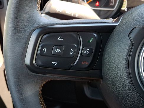 Used 2024 Jeep Wrangler Sport AWD/4WD image 20