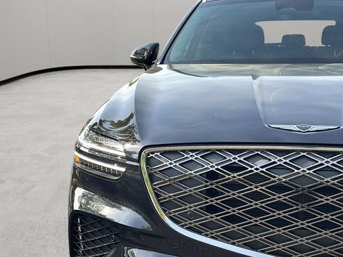 Certified 2026 Genesis GV70 2.5T AWD/4WD image 43