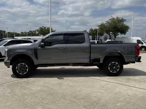 Used 2024 Ford F250 Lariat w/ Tremor Off-Road Package AWD/4WD image 8