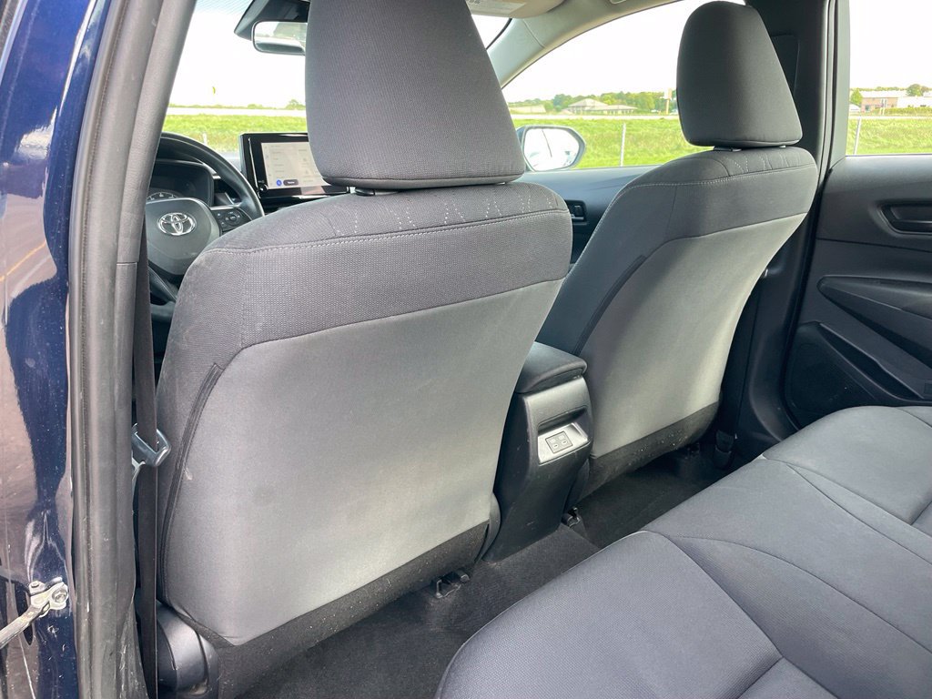 Used 2024 Toyota Corolla LE FWD image 32