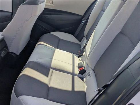 Used 2023 Toyota Corolla LE image 16