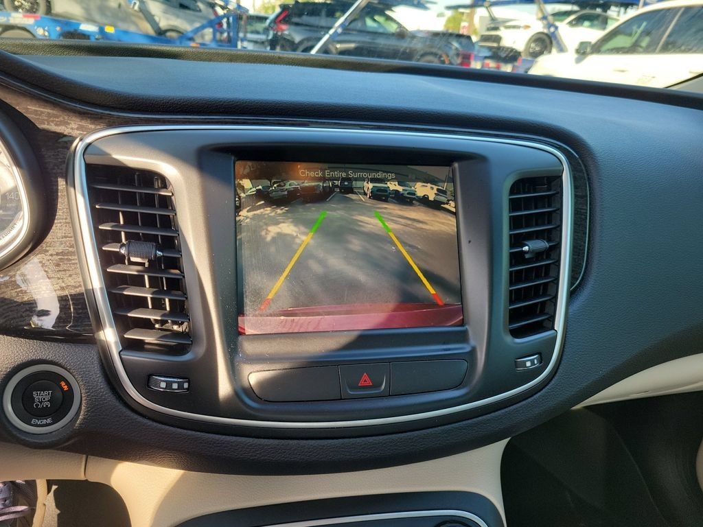 Used 2016 Chrysler 200 C FWD image 33