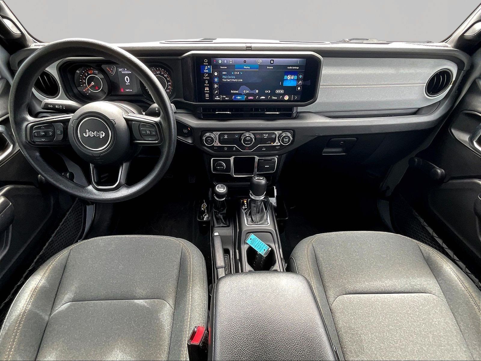 Used 2024 Jeep Wrangler Unlimited Sport AWD/4WD image 7