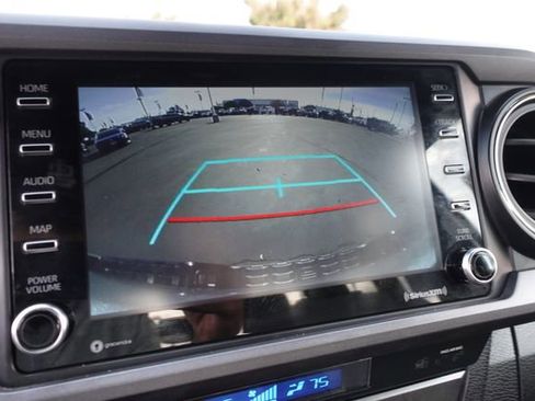 Certified 2023 Toyota Tacoma TRD Off-Road image 26