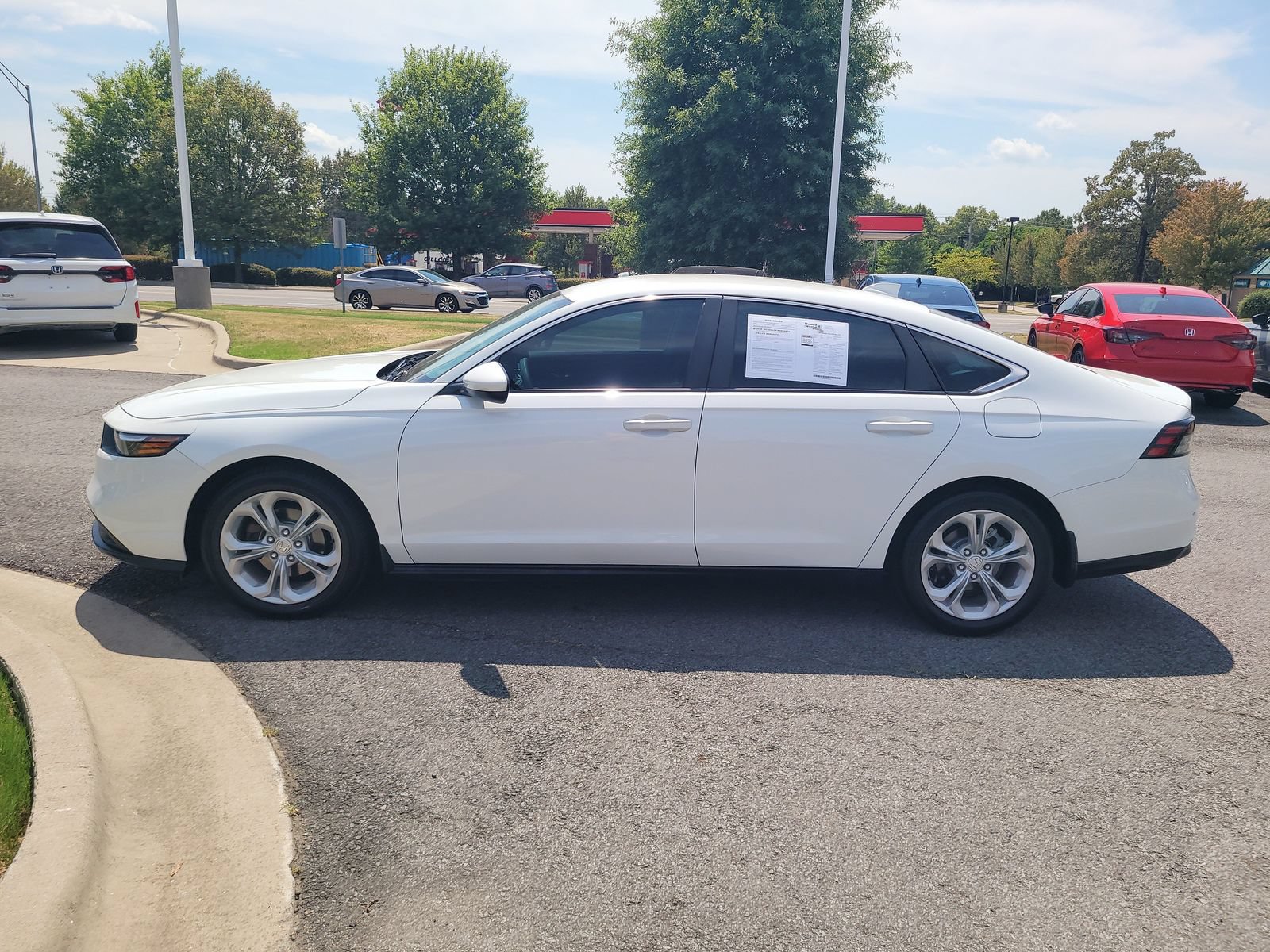 Certified 2023 Honda Accord LX image 6