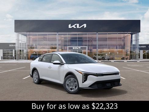 New 2025 Kia K4 LX image 8