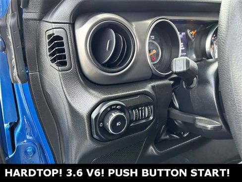 Used 2022 Jeep Wrangler Unlimited Sport image 7