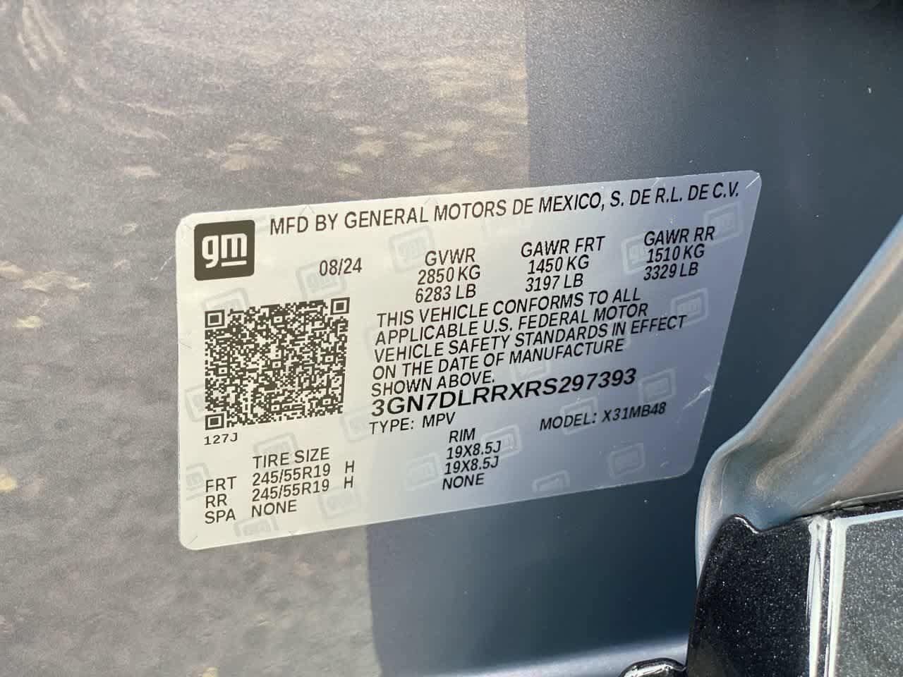 Used 2024 Chevrolet Equinox EV LT w/ LPO, Blackout Package AWD/4WD image 28