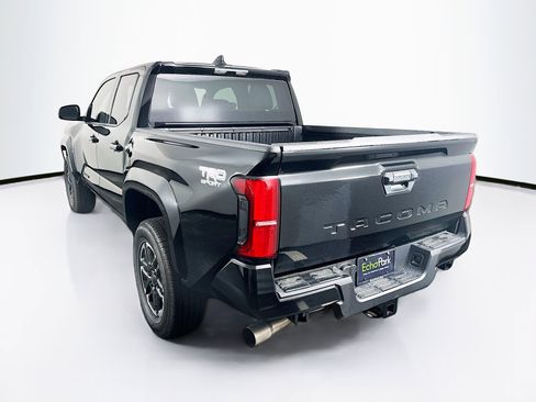 Used 2026 Toyota Tacoma TRD Sport RWD image 5