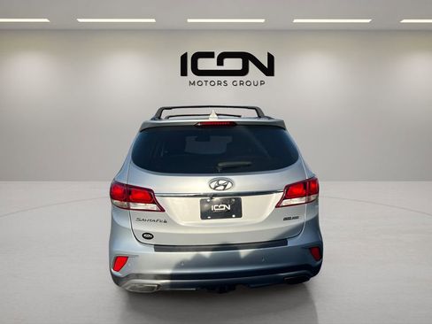 Used 2018 Hyundai Santa Fe SE w/ SE Ultimate Tech Package 03 image 4