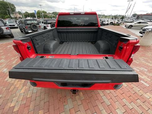 Used 2024 Chevrolet Silverado 1500 Custom w/ Turbomax Blackout Package AWD/4WD image 32