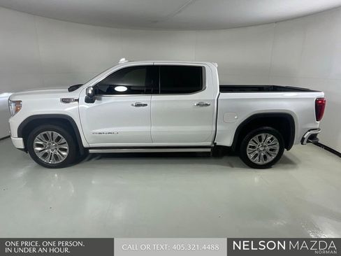 Used 2021 GMC Sierra 1500 Denali w/ Denali Ultimate Package AWD/4WD image 9